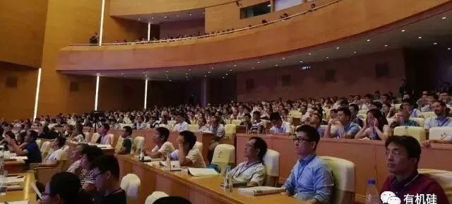 <a href='Products/zhonghaojianzhenqiu.html' class='keys' title='点击查看关于硅胶制品的相关信息' target='_blank'>硅胶制品</a> 硅胶制品