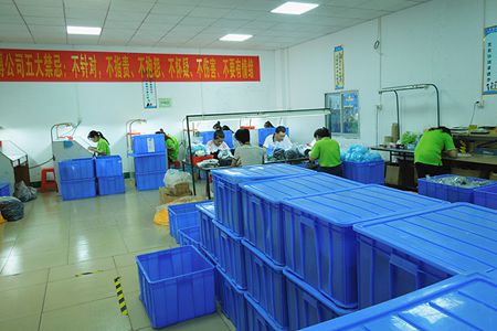 产品质检和包装车间 产品质检和包装车间